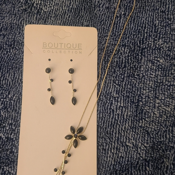 Boutique Collection - Picture 2 of 6